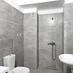 In - 003 - Happy Apartament