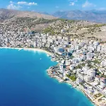 In - 003 - Happy * Saranda